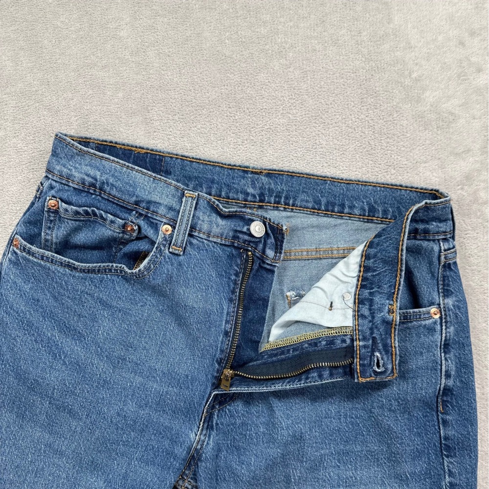 Levi's 505 Regular Fit Jeans Mens 32x32 (Fit 32x31) Blue Medium Wash Straight - Picture 3 of 13